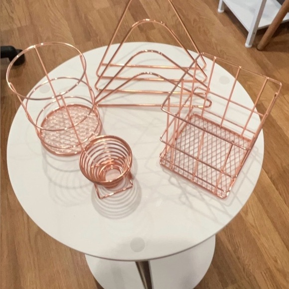 Beautiful Rose Gold Office Organizers NWOT - Picture 12 of 12